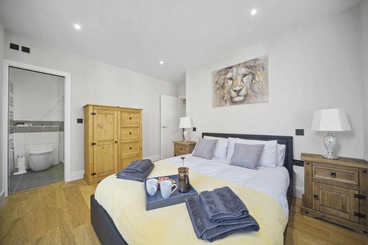 Apartament Flat 1 Bridge House Staines-upon-Thames Zewnętrze zdjęcie